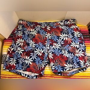 St John's Bay Women's 8” short size 22W